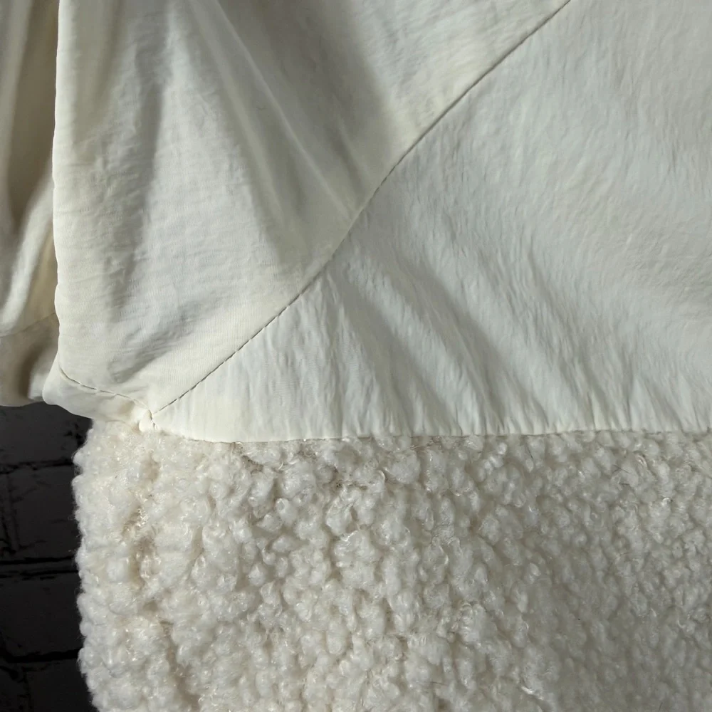 Aerie Offleash Cream Sherpa Jacket